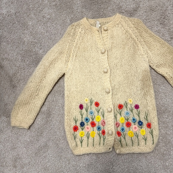 Vintage 50s 60s Handmade Floral Embroidered Cream Cardigan Sweater from Italy - Picture 3 of 9